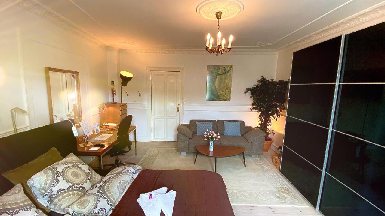 Four Individual Beautiful Spacious Rooms In Stylish Apartment København Ngoại thất bức ảnh